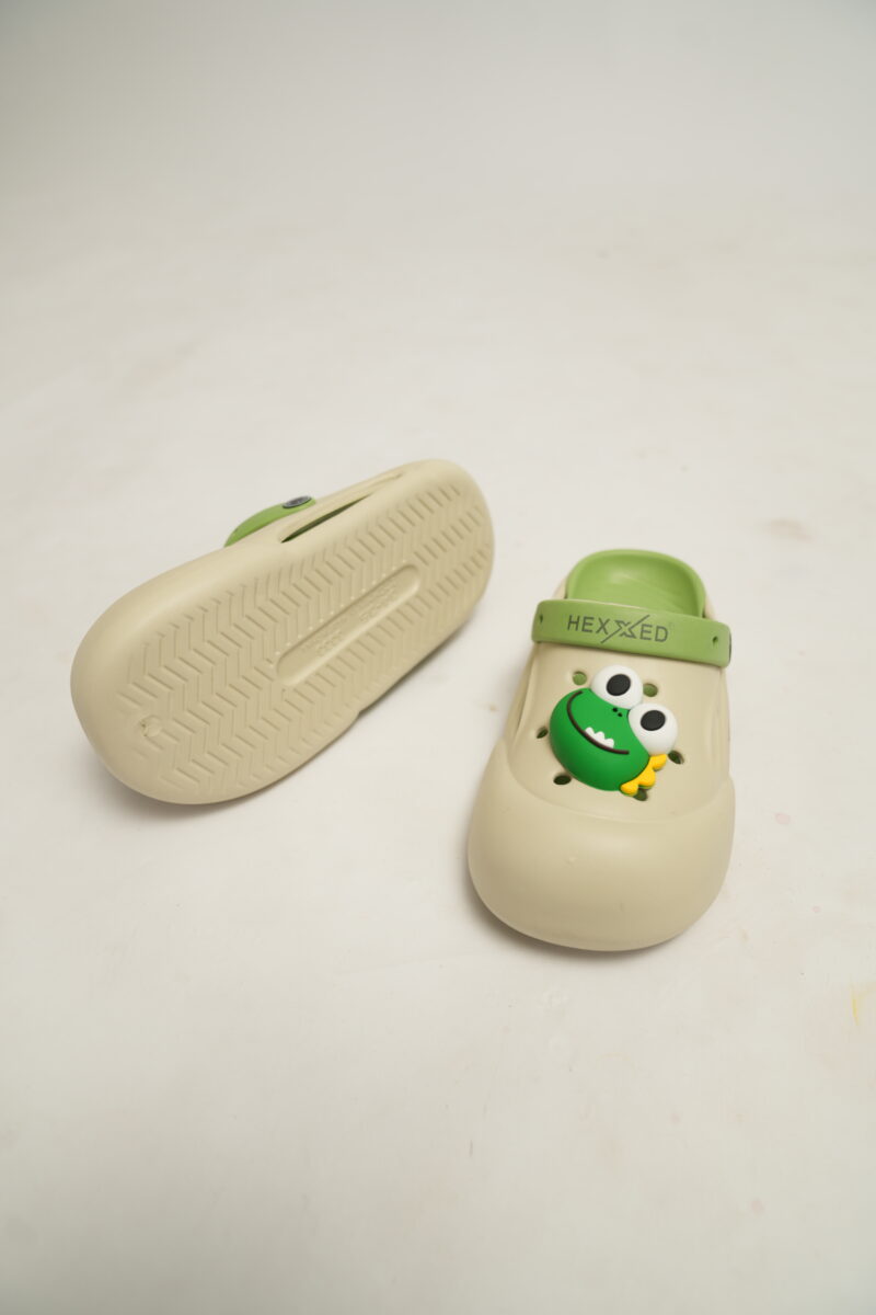 HEXXED Large Kids Clogs G9-10